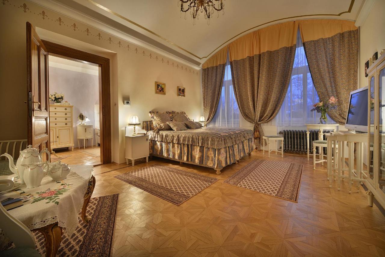 Apartman Dalia Janackovo Nabrezi Πράγα Εξωτερικό φωτογραφία
