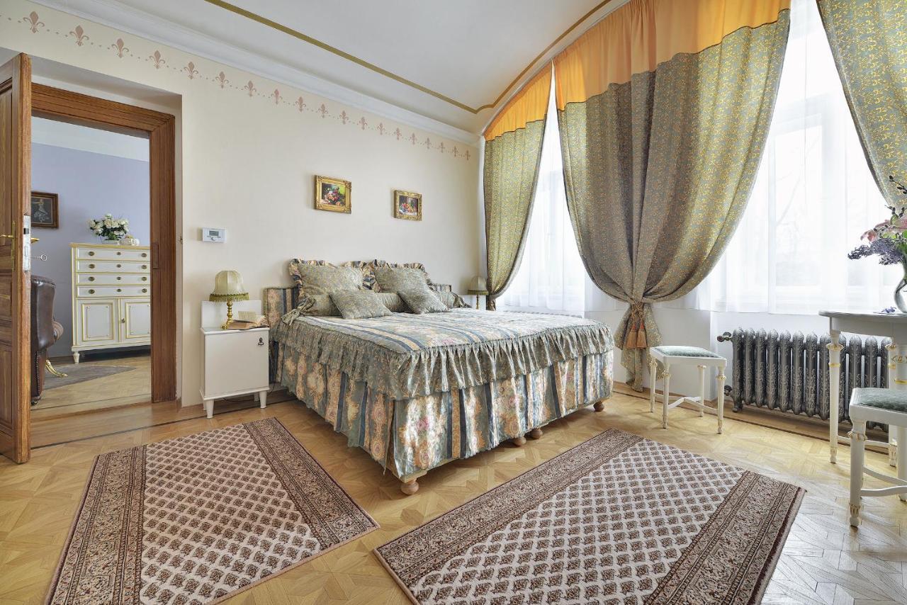 Apartman Dalia Janackovo Nabrezi Πράγα Εξωτερικό φωτογραφία