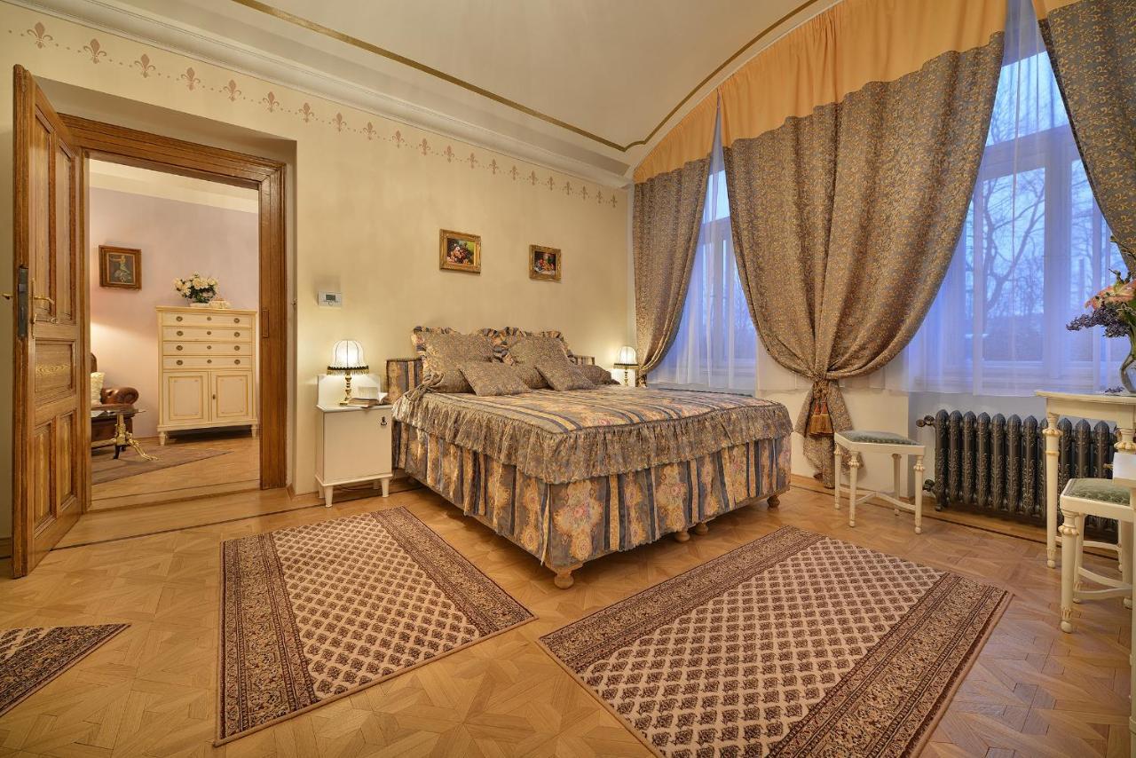 Apartman Dalia Janackovo Nabrezi Πράγα Εξωτερικό φωτογραφία