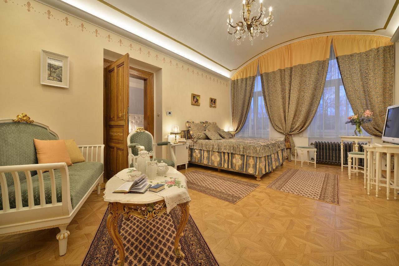 Apartman Dalia Janackovo Nabrezi Πράγα Εξωτερικό φωτογραφία