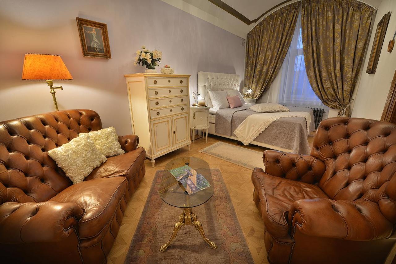 Apartman Dalia Janackovo Nabrezi Πράγα Εξωτερικό φωτογραφία