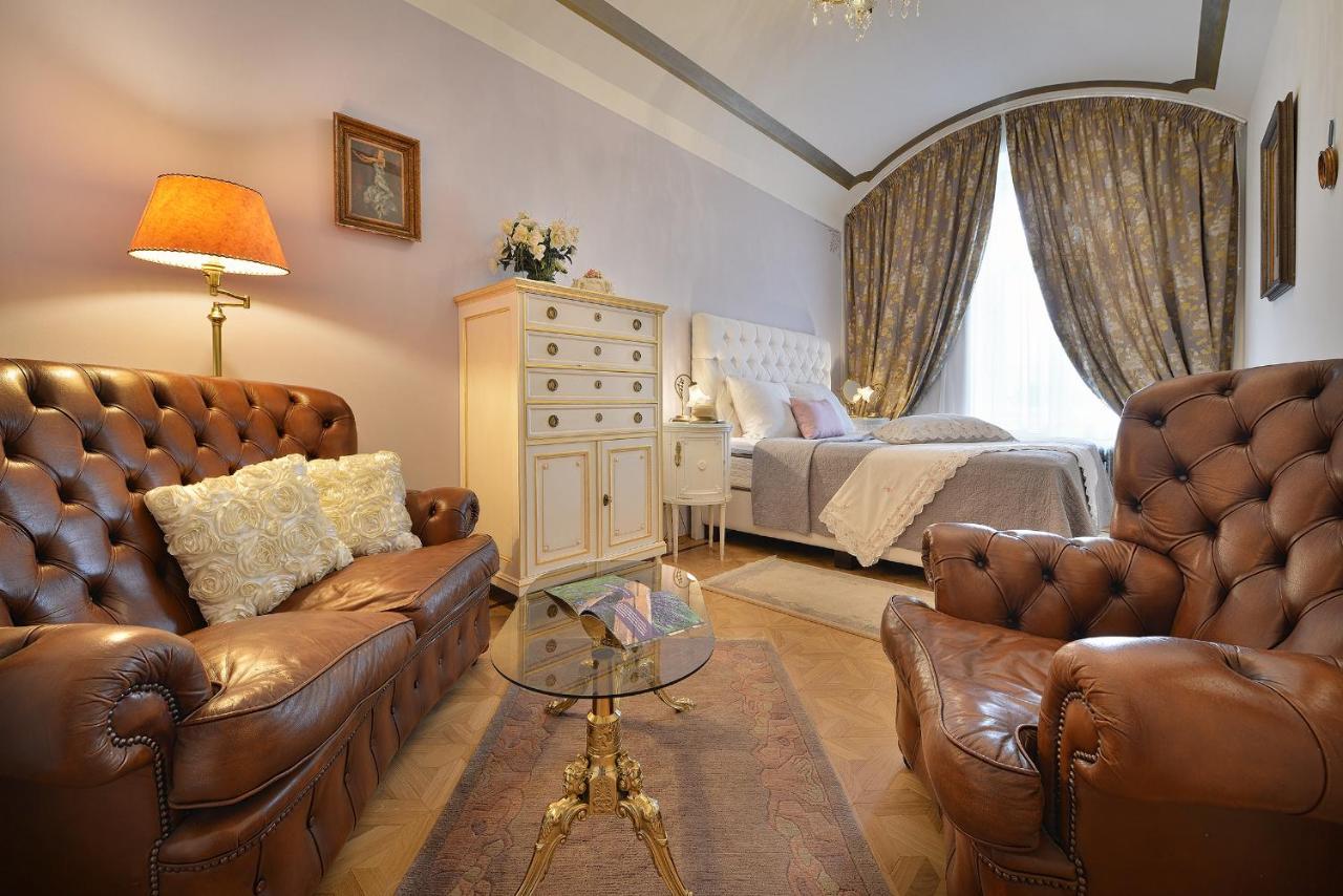 Apartman Dalia Janackovo Nabrezi Πράγα Εξωτερικό φωτογραφία